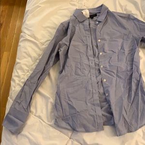 Women’s blue Banana Republic button up